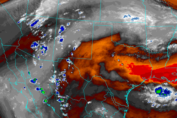 animated gif of water vapor and radar images of thunderstorms across Southern United States
