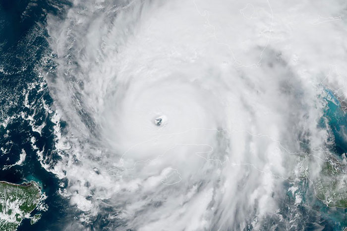 NOAA deploys new Altius drone into the eye of Hurricane Ian