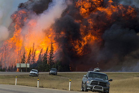 April 2016 snow cover did no favors for Fort McMurray fire