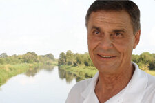 head shot of Ted Falgout